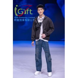 Fashionable and handsome Japanese style hooded sports sweatshirt. Customized men's loose casual long-sleeved jacket. Autumn solid color. Designed American retro multi-pocket work jeans. Loose straight casual wide-leg pants. Y2K Z377 Fashionable and handsome Japanese style hooded sports sweatshirt. Customized men's loose casual long-sleeved jacket. Autumn solid color. Designed American retro multi-pocket work jeans. Loose straight casual wide-leg pants. Y2K Z377